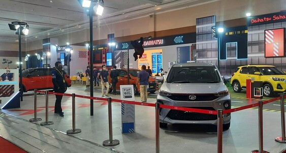 Daihatsu hadir meramaikan dan tebar banyak promo di Jakarta Auto Week 2022. 